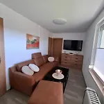 128 Am Zeulenrodaer * Zadelsdorf