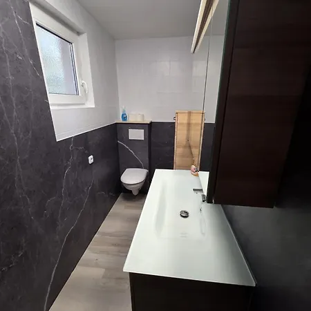 128 Am Zeulenrodaer * Zadelsdorf
