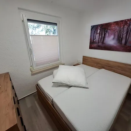 128 Am Zeulenrodaer Zadelsdorf